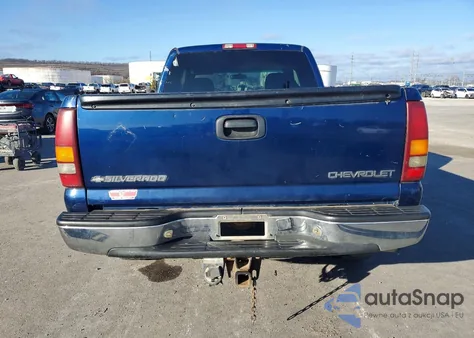 2002 Chevrolet Silverado C1500 из США, поврежденный, VIN 2GCEC19T321110645